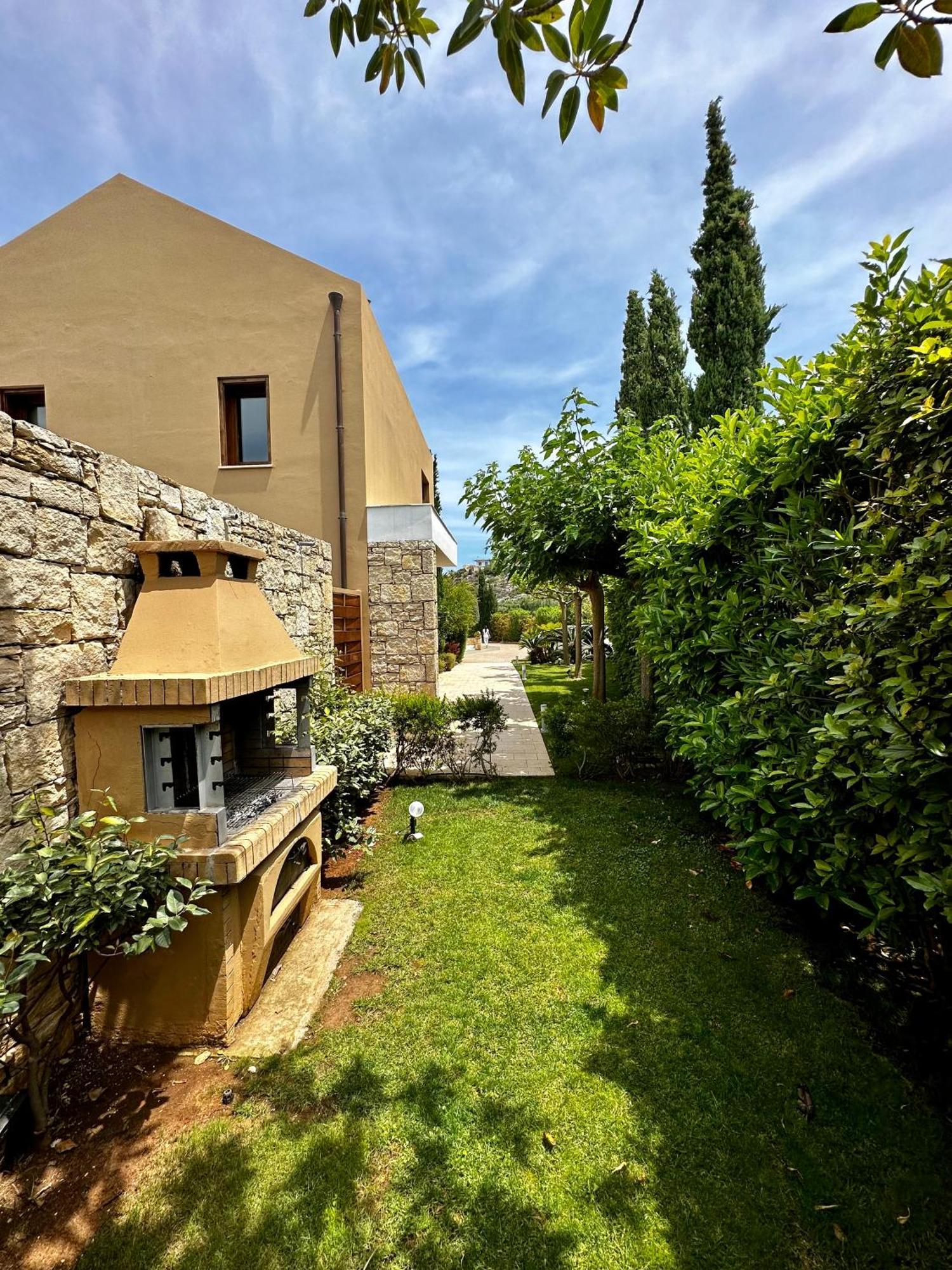 Sk Place Luxury Seafront Villas Chania Almirida Eksteriør bilde